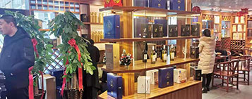 青岛展柜期待您的来电。